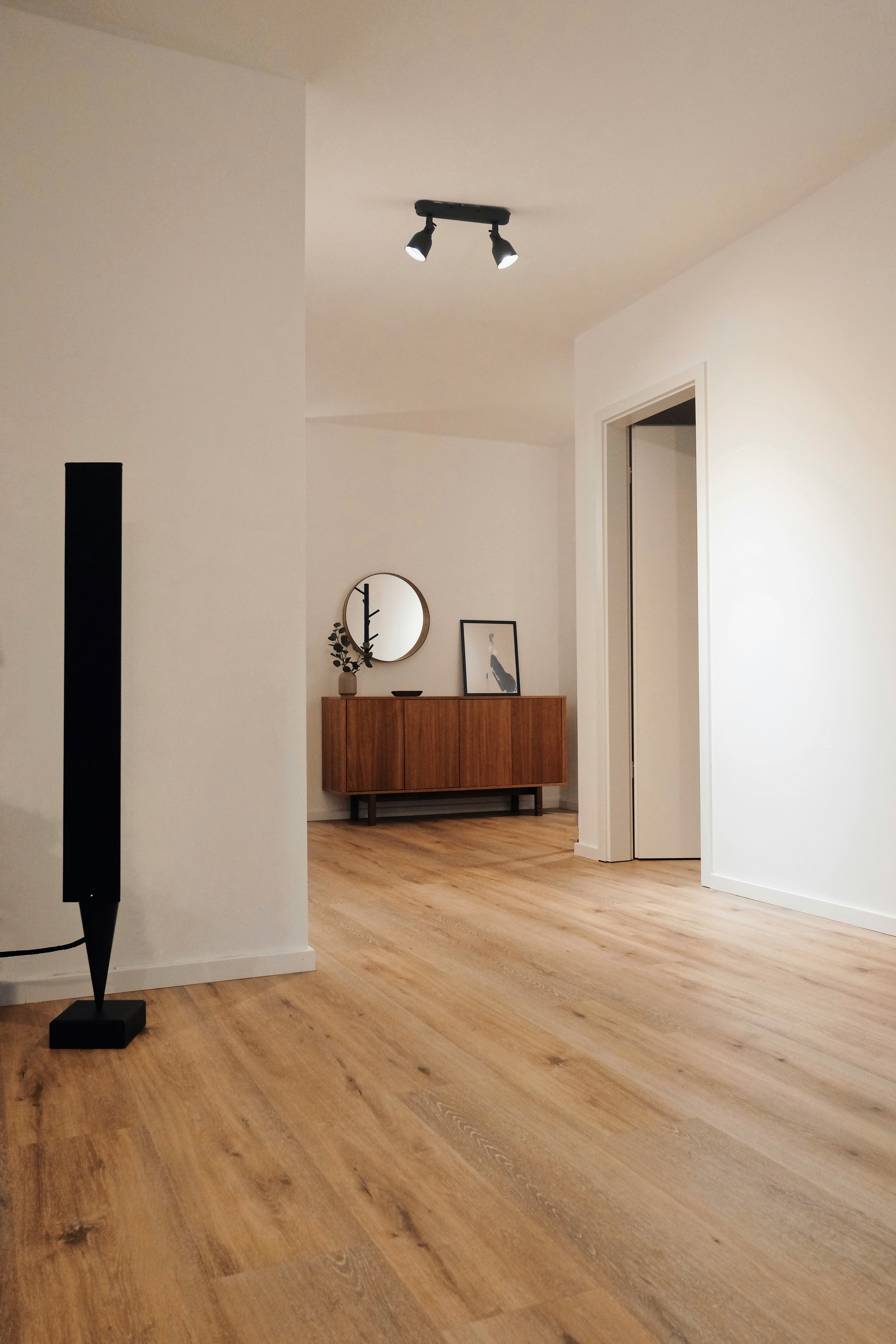 Modern minimalist room with quality vinyl plank flooring installation